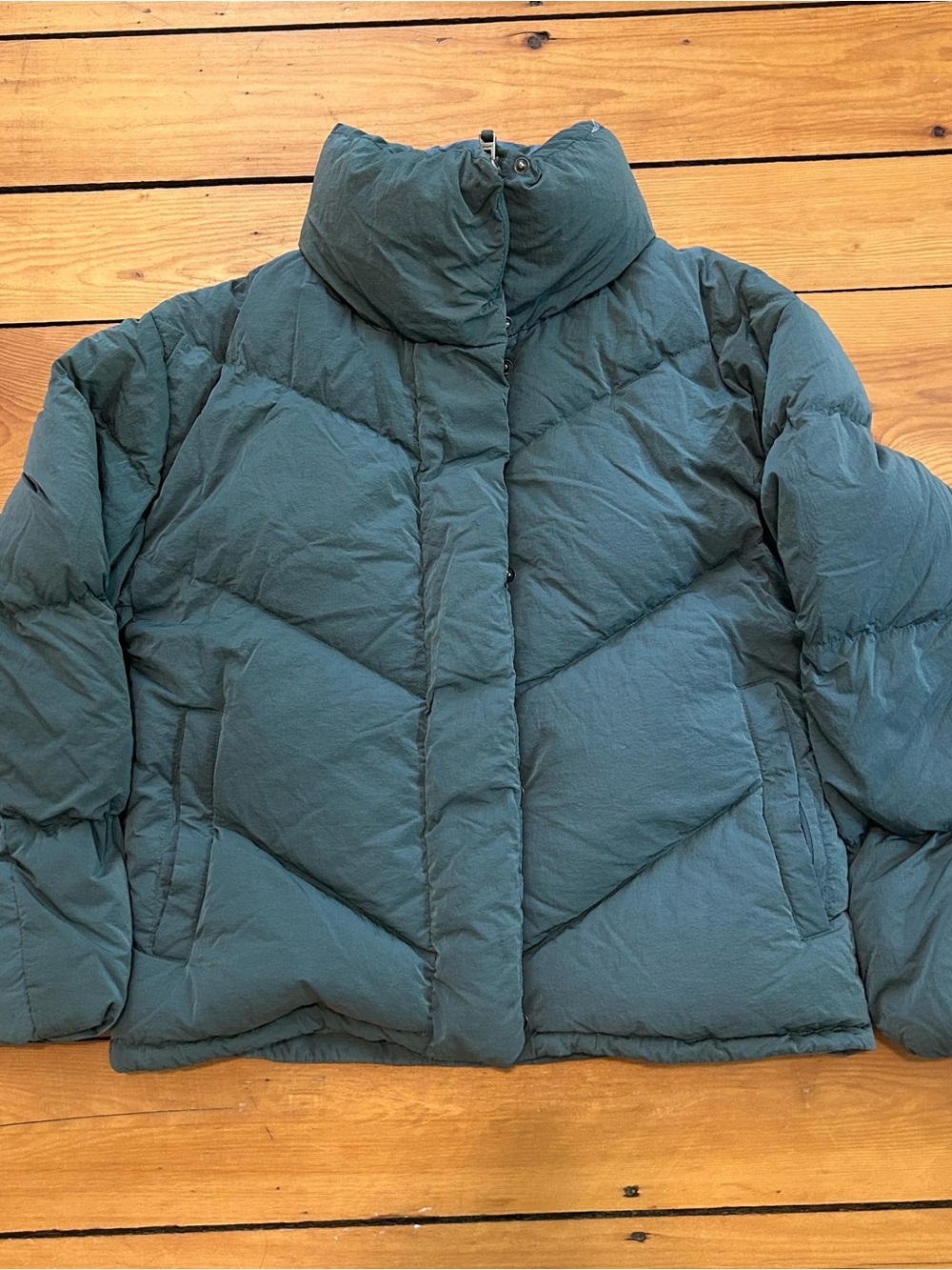 Wilfred cloud puff jacket in green
